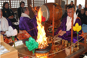 円泉寺　聖徳太子節分会